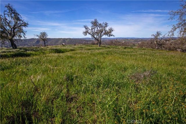 930 Windwood Road, Paso Robles, CA 93446