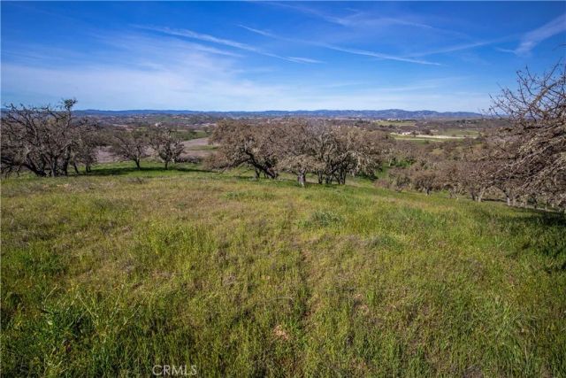 930 Windwood Road, Paso Robles, CA 93446