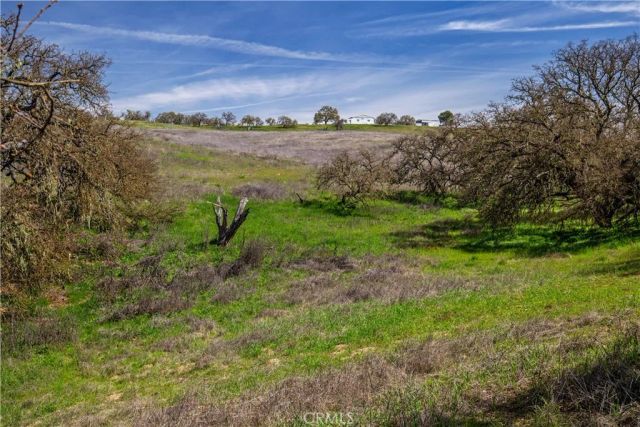 930 Windwood Road, Paso Robles, CA 93446