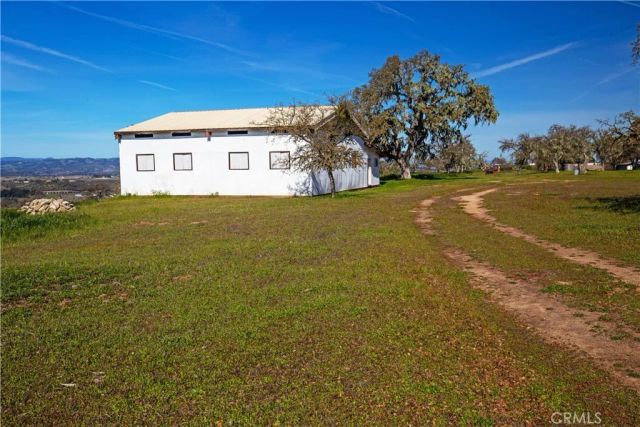930 Windwood Road, Paso Robles, CA 93446