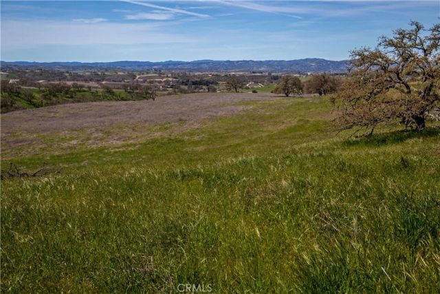 930 Windwood Road, Paso Robles, CA 93446