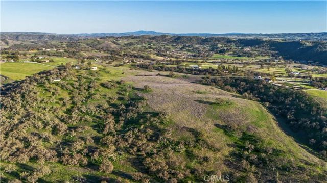 930 Windwood Road, Paso Robles, CA 93446