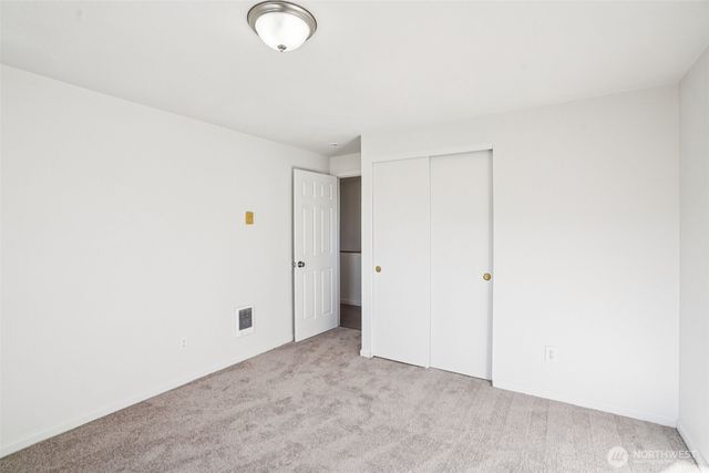 16005 NE 4th Street, Vancouver, WA 98684