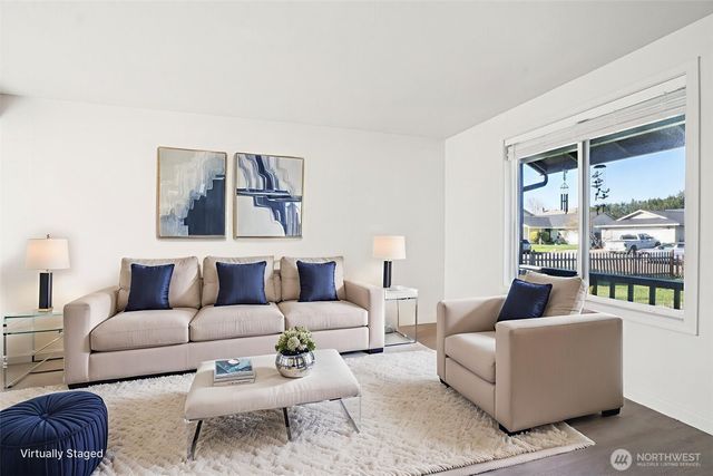 16005 NE 4th Street, Vancouver, WA 98684