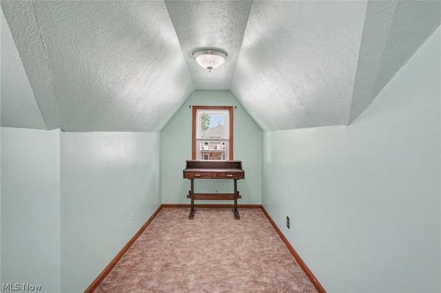 6607 Kenneth Avenue, Parma, OH 44129
