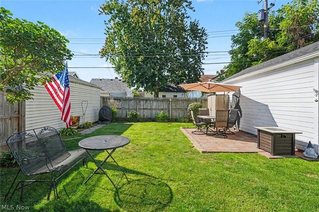 6607 Kenneth Avenue, Parma, OH 44129