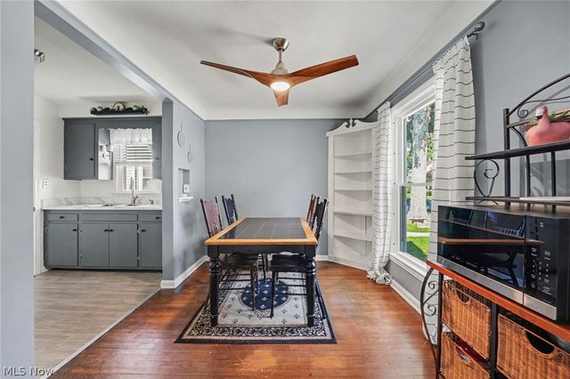 6607 Kenneth Avenue, Parma, OH 44129