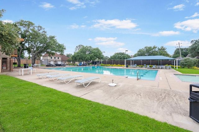3210 Ashfield Drive, Houston, TX 77082
