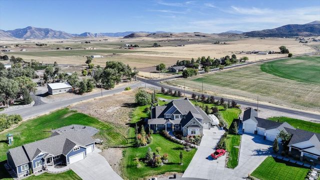 24 W 1550 S, Wellsville, UT 84339