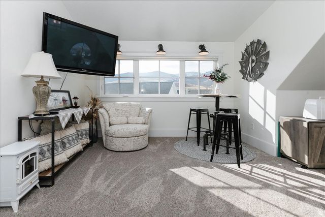 24 W 1550 S, Wellsville, UT 84339