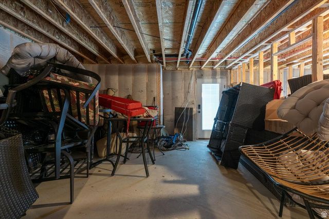 24 W 1550 S, Wellsville, UT 84339