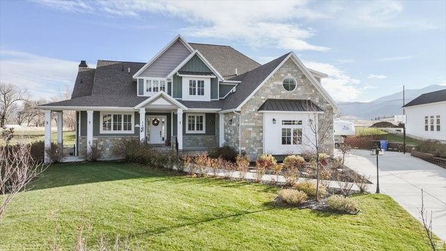 24 W 1550 S, Wellsville, UT 84339