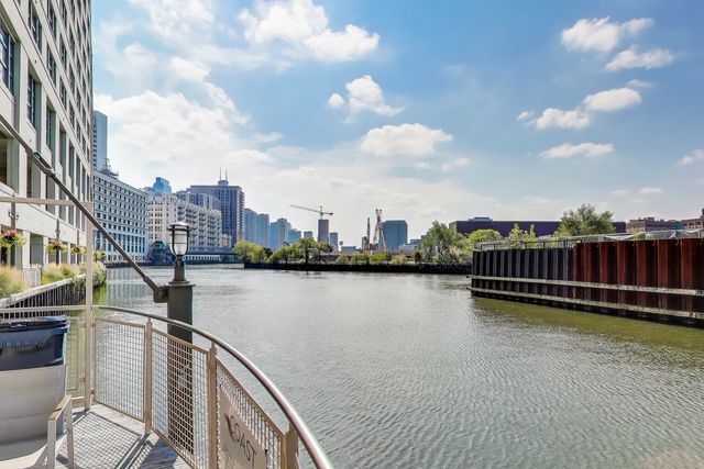 900 N KINGSBURY Street 1019, Chicago, IL 60610