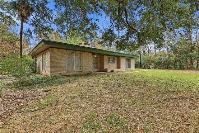 3042 Parish Cemetery Road, Orange, TX 77632