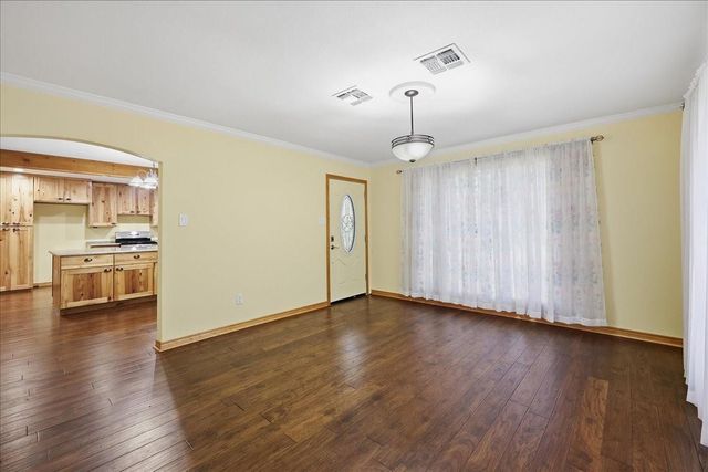 3042 Parish Cemetery Road, Orange, TX 77632