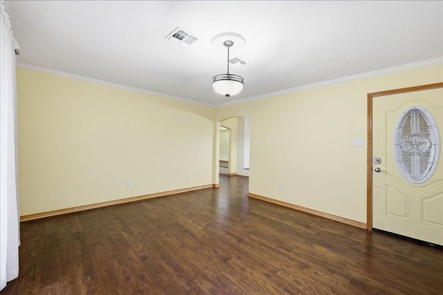 3042 Parish Cemetery Road, Orange, TX 77632