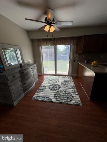 855 S SPRING RD, Vineland, NJ 08361