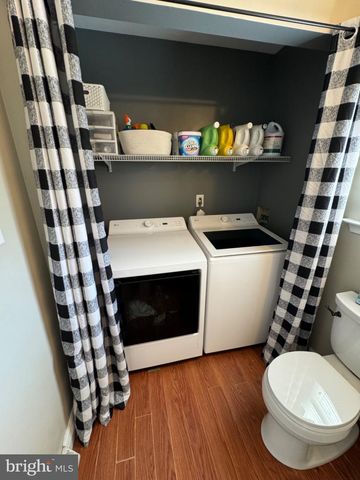 855 S SPRING RD, Vineland, NJ 08361