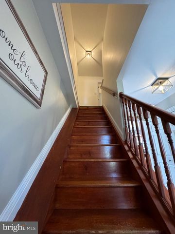 855 S SPRING RD, Vineland, NJ 08361