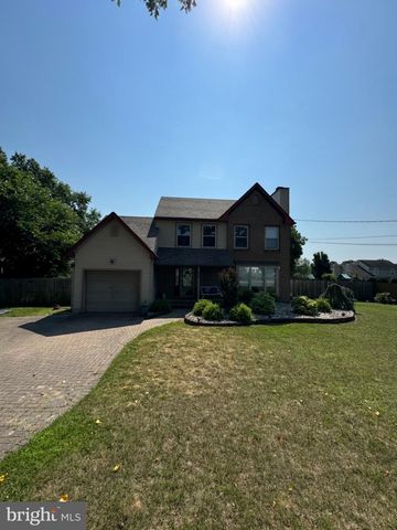 855 S SPRING RD, Vineland, NJ 08361