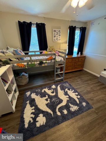 855 S SPRING RD, Vineland, NJ 08361