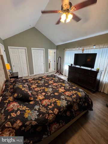 855 S SPRING RD, Vineland, NJ 08361