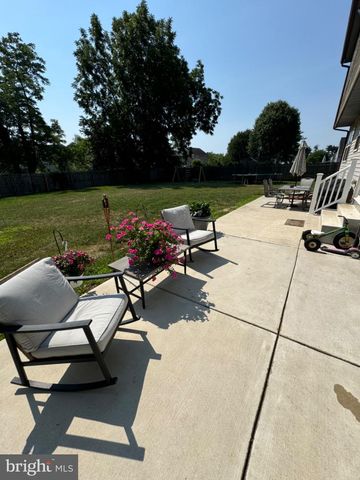 855 S SPRING RD, Vineland, NJ 08361