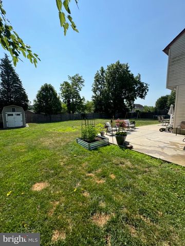 855 S SPRING RD, Vineland, NJ 08361