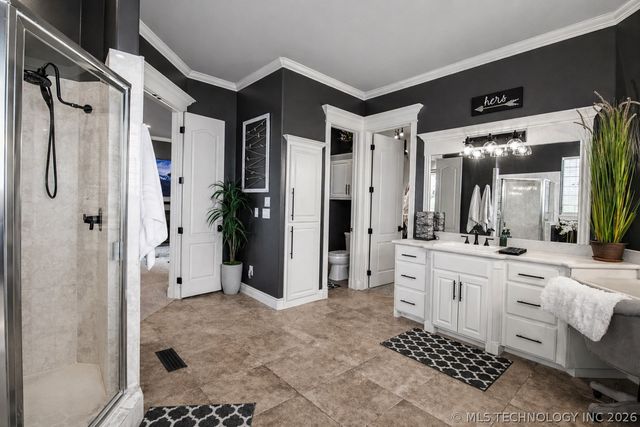 24206 N 3962 Road, Bartlesville, OK 74006