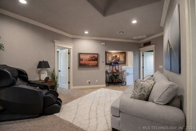 24206 N 3962 Road, Bartlesville, OK 74006