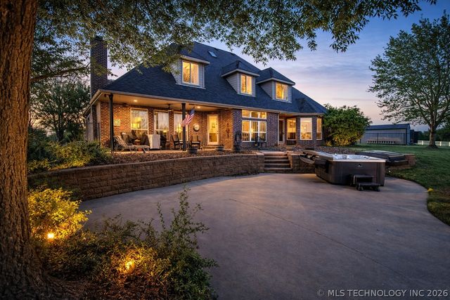 24206 N 3962 Road, Bartlesville, OK 74006