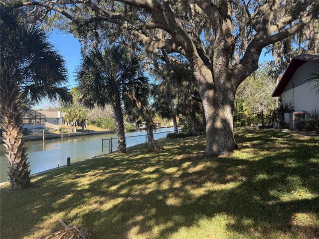 39 FLAGLER PLACE, Palm Coast, FL 32137