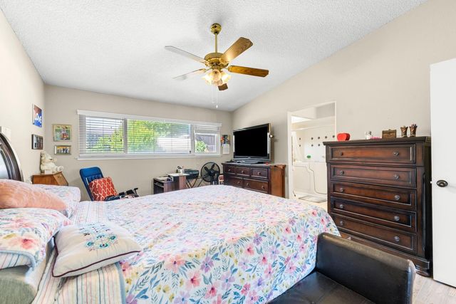 7324 Spicer Dr, Citrus Heights, CA 95621