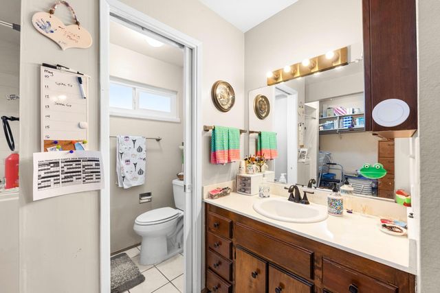 7324 Spicer Dr, Citrus Heights, CA 95621
