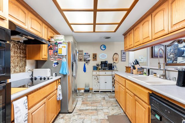 7324 Spicer Dr, Citrus Heights, CA 95621