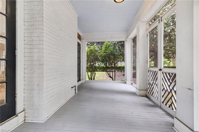 1043 Algonquin RD, Norfolk, VA 23505