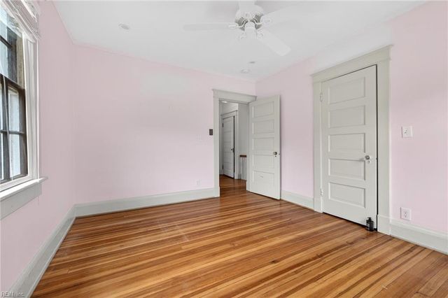 1043 Algonquin RD, Norfolk, VA 23505