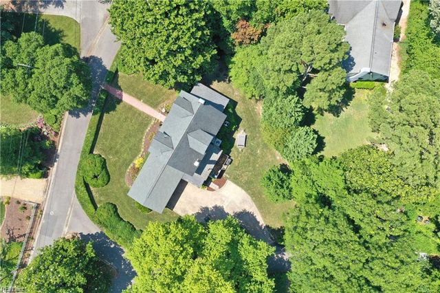 1043 Algonquin RD, Norfolk, VA 23505