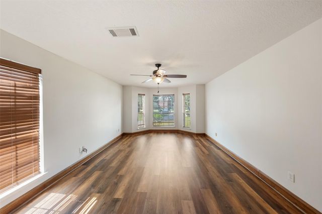 8802 Sedgemoor Drive, Tomball, TX 77375
