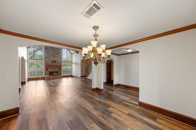8802 Sedgemoor Drive, Tomball, TX 77375
