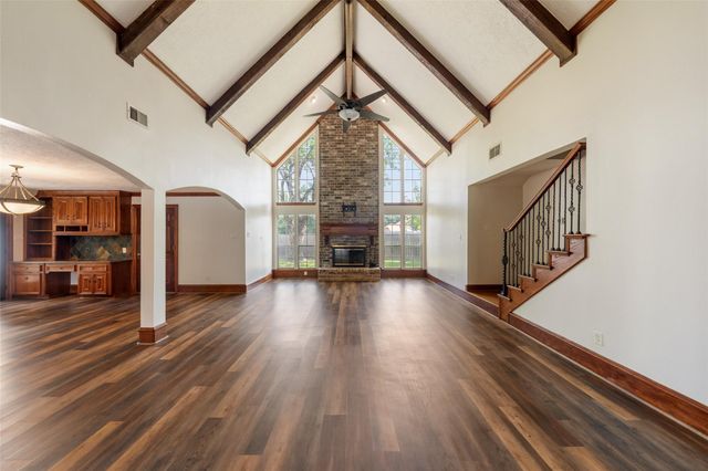 8802 Sedgemoor Drive, Tomball, TX 77375