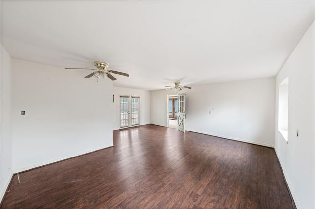 8802 Sedgemoor Drive, Tomball, TX 77375