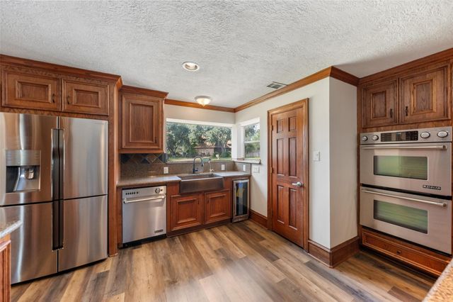 8802 Sedgemoor Drive, Tomball, TX 77375