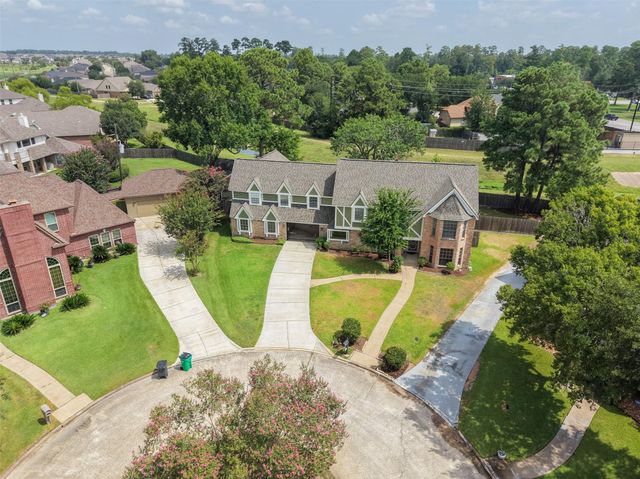 8802 Sedgemoor Drive, Tomball, TX 77375