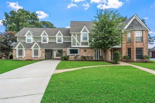 8802 Sedgemoor Drive, Tomball, TX 77375