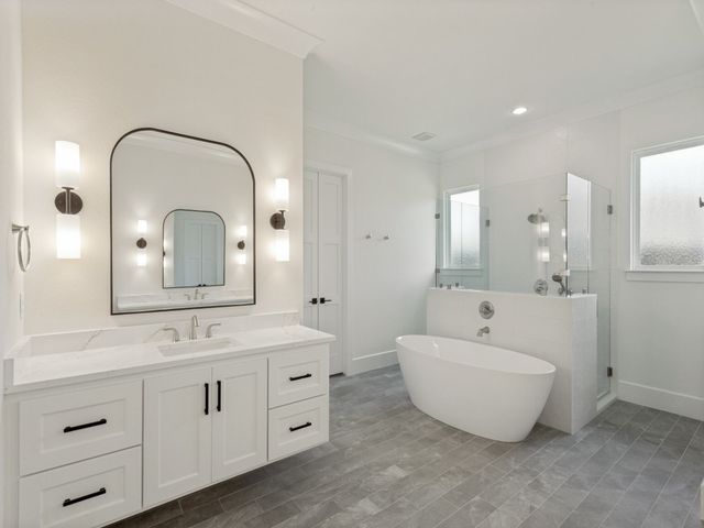 308 MEADOWLANDS Drive, Denton, TX 76210