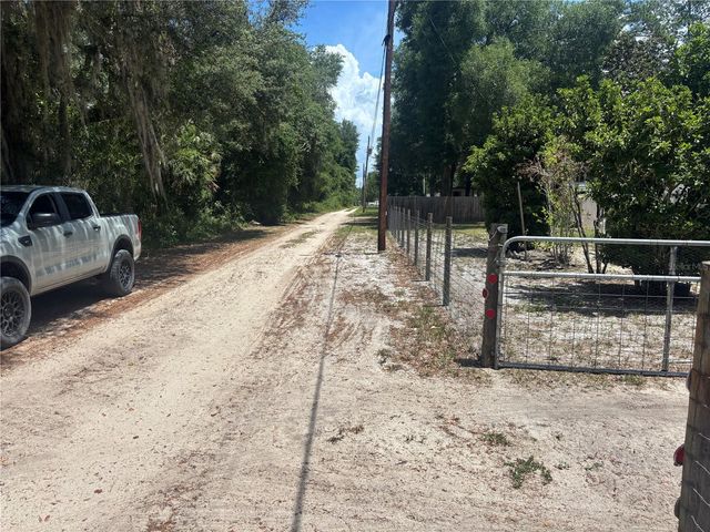 2695 NE 147TH COURT, Silver Springs, FL 34488