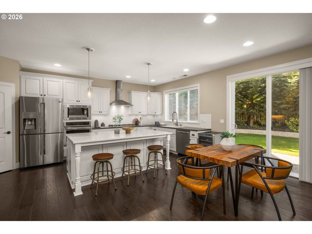 2510 SATTER St, West Linn, OR 97068