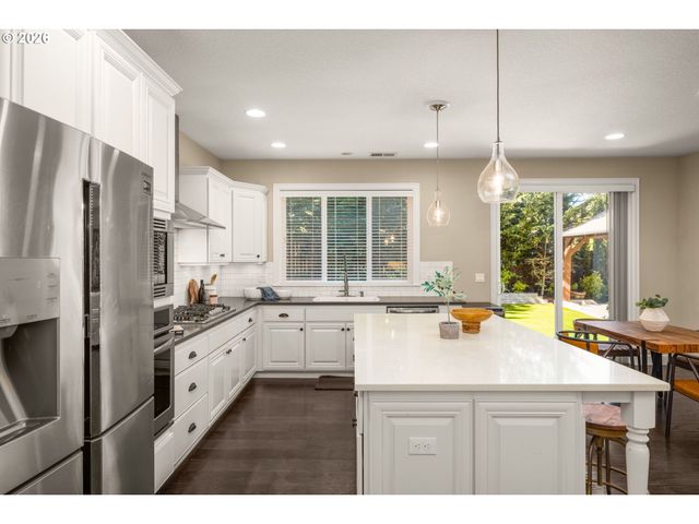 2510 SATTER St, West Linn, OR 97068