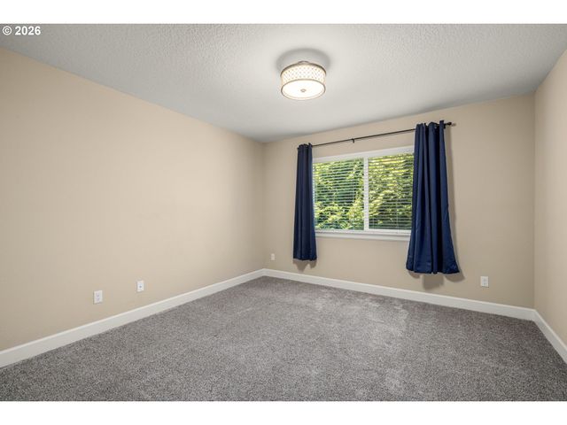 2510 SATTER St, West Linn, OR 97068